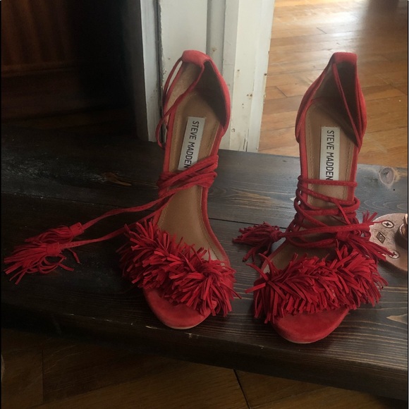 Steve Madden heel. Sz 6. Suede. - Picture 2 of 5